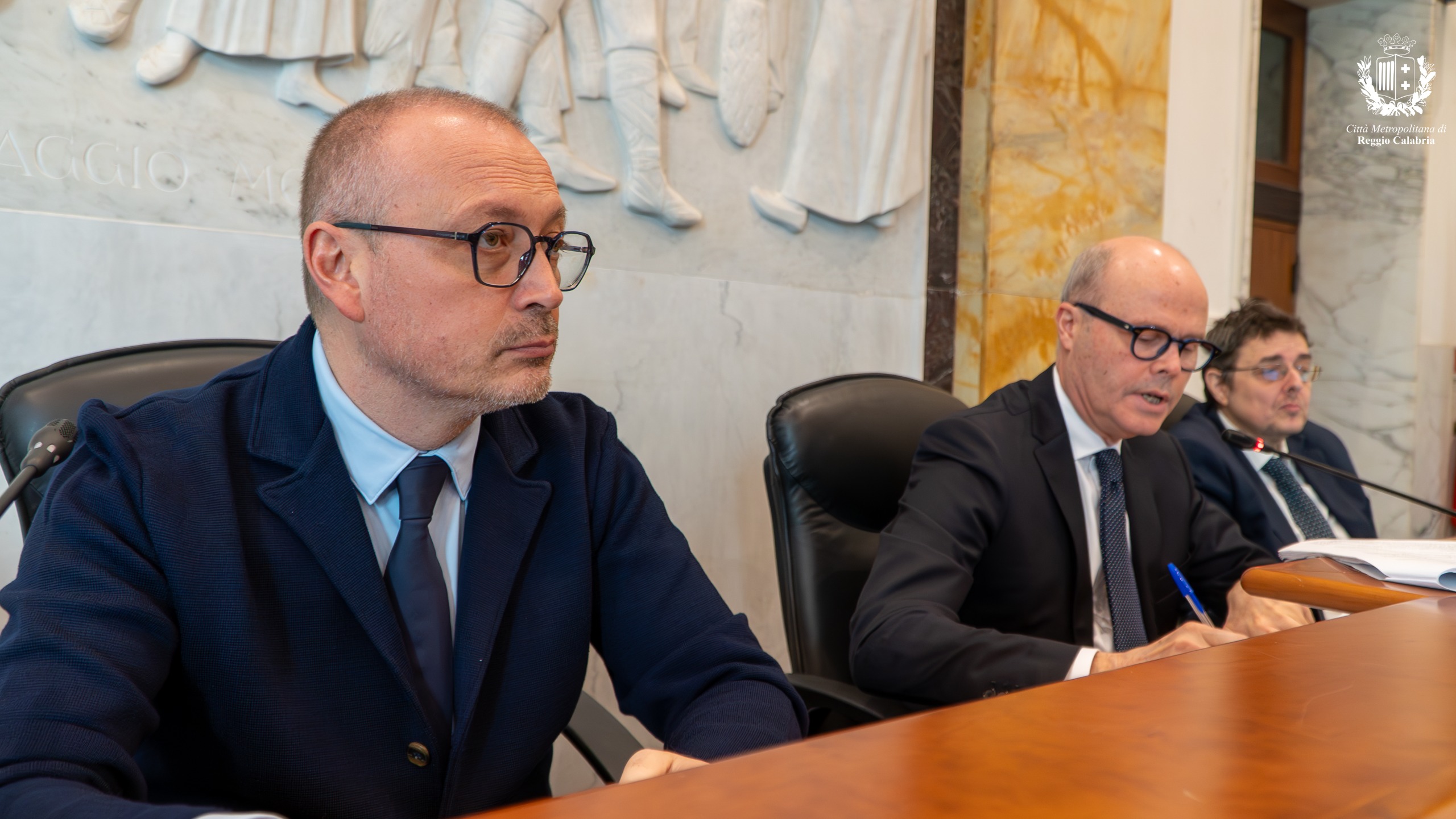 Immagine di copertina per In Consiglio Metropolitano richiesto un confronto con la Regione Calabria per i danni del maltempo e sull\'Alta velocit� ferroviaria�