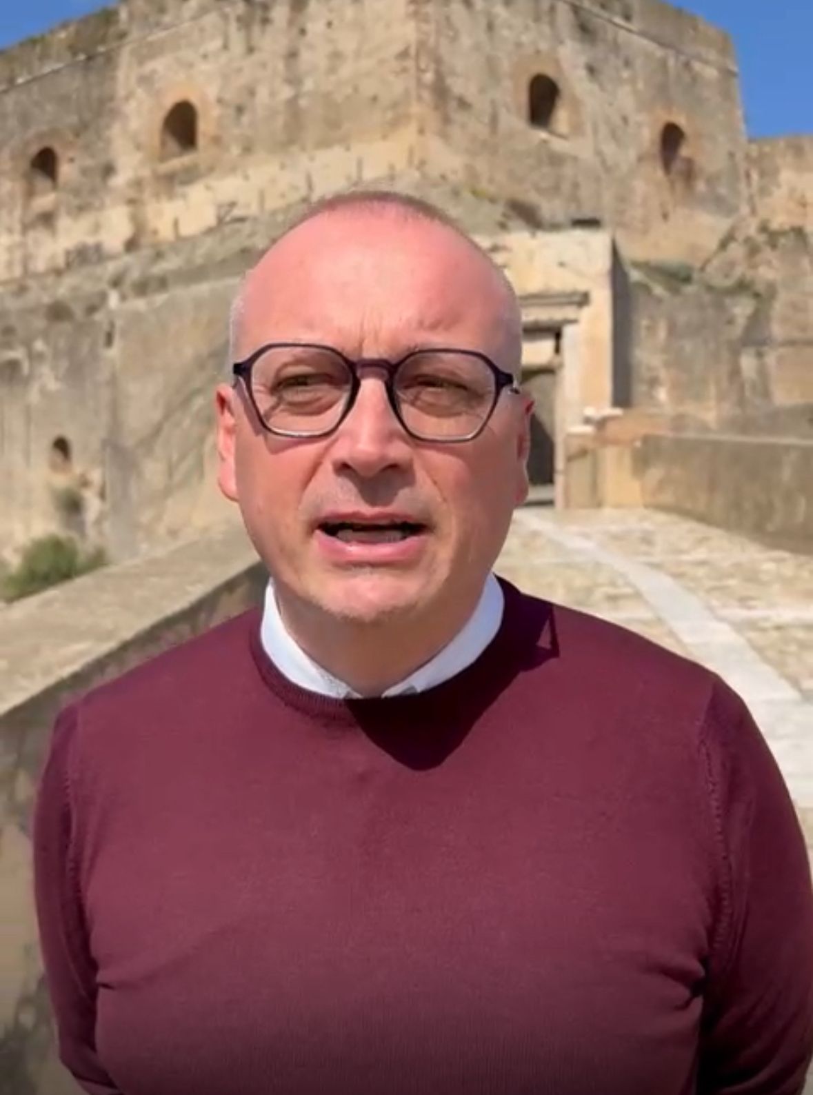 Immagine di copertina per Il sindaco metropolitano facente funzioni Carmelo Versace: �Turismo strategico per la nostra economia. Abbiamo l�obbligo di stare accanto alle Amministrazioni comunali�