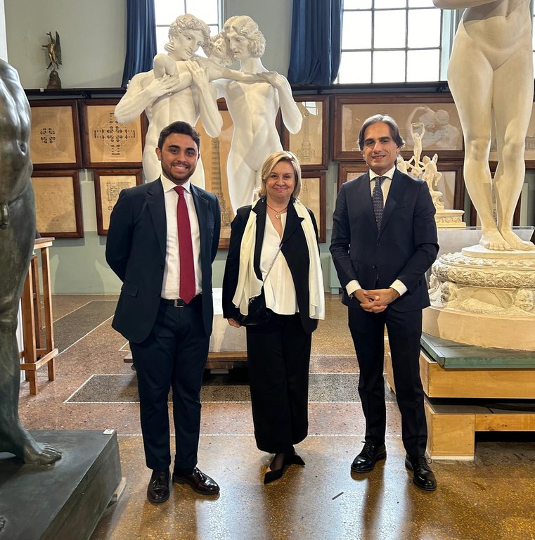 Immagine di copertina per Alla Casa Museo Andersen di Roma l\'anteprima della mostra �SalvArti. Dalle confische alle collezioni pubbliche�