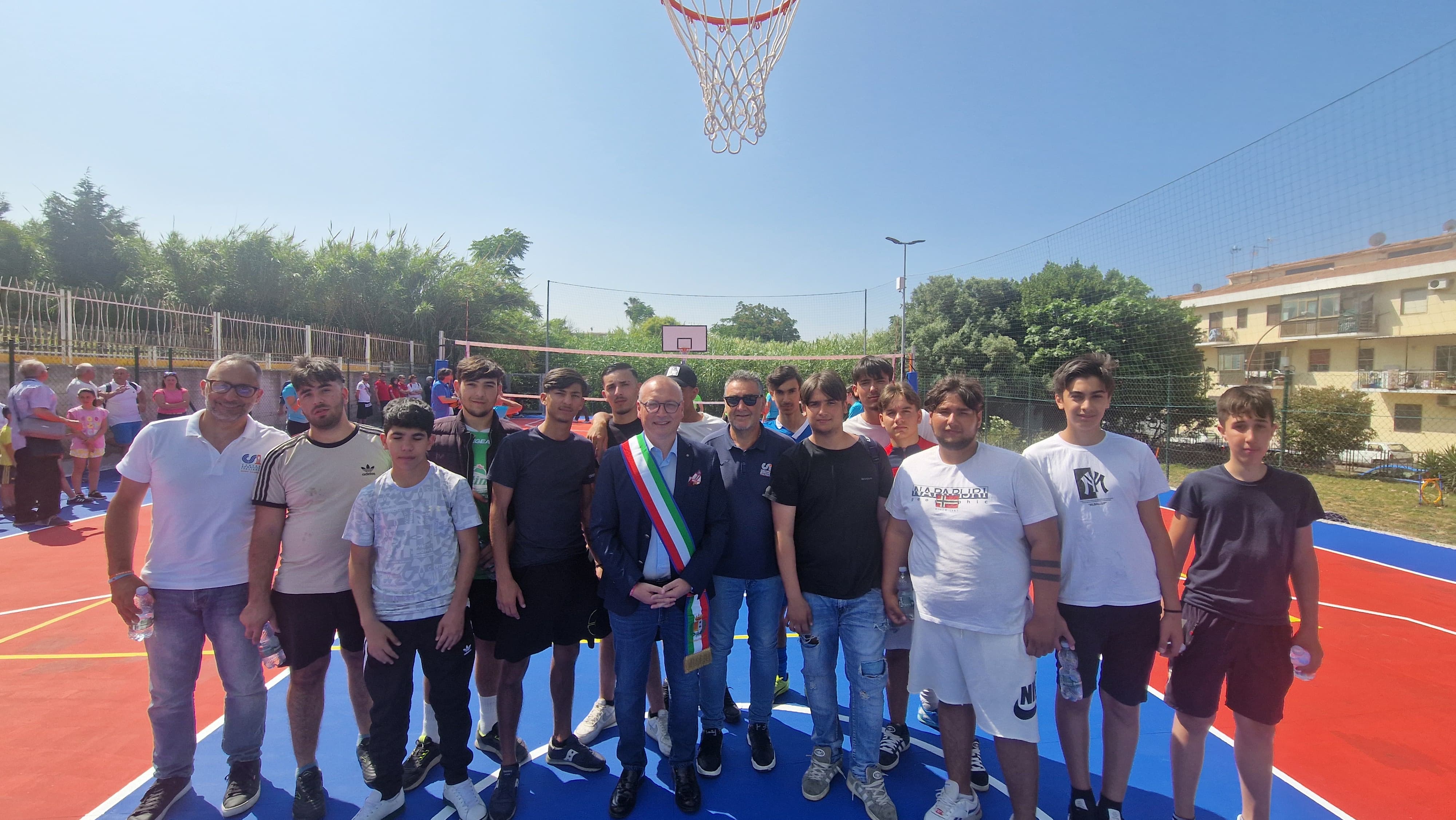 Inaugurato campo sportivo polivalente a Campo Calabro, Versace: \
